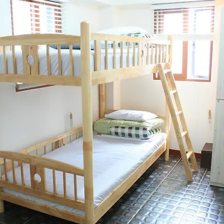 Jam Guesthouse